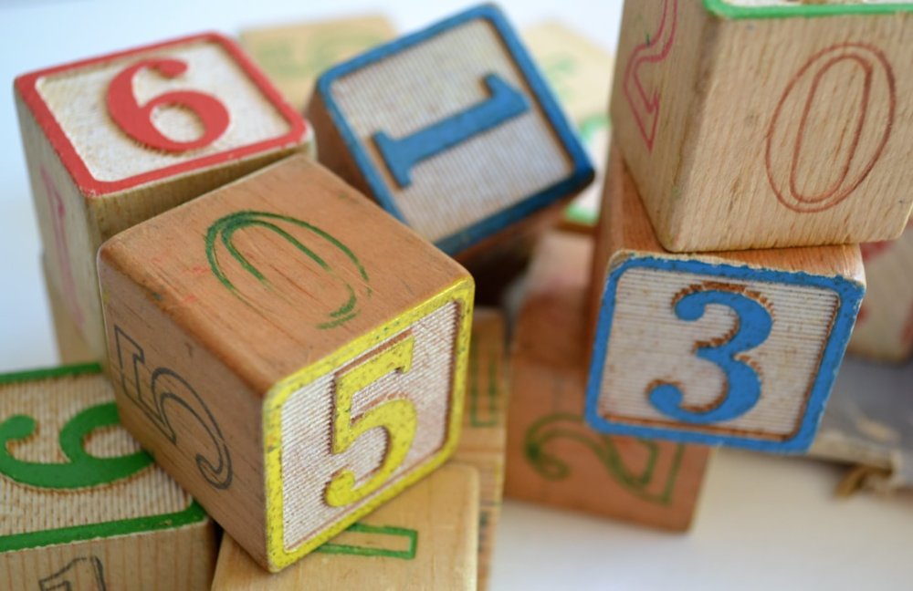 Пример multiplication, learning math, children studying, number games